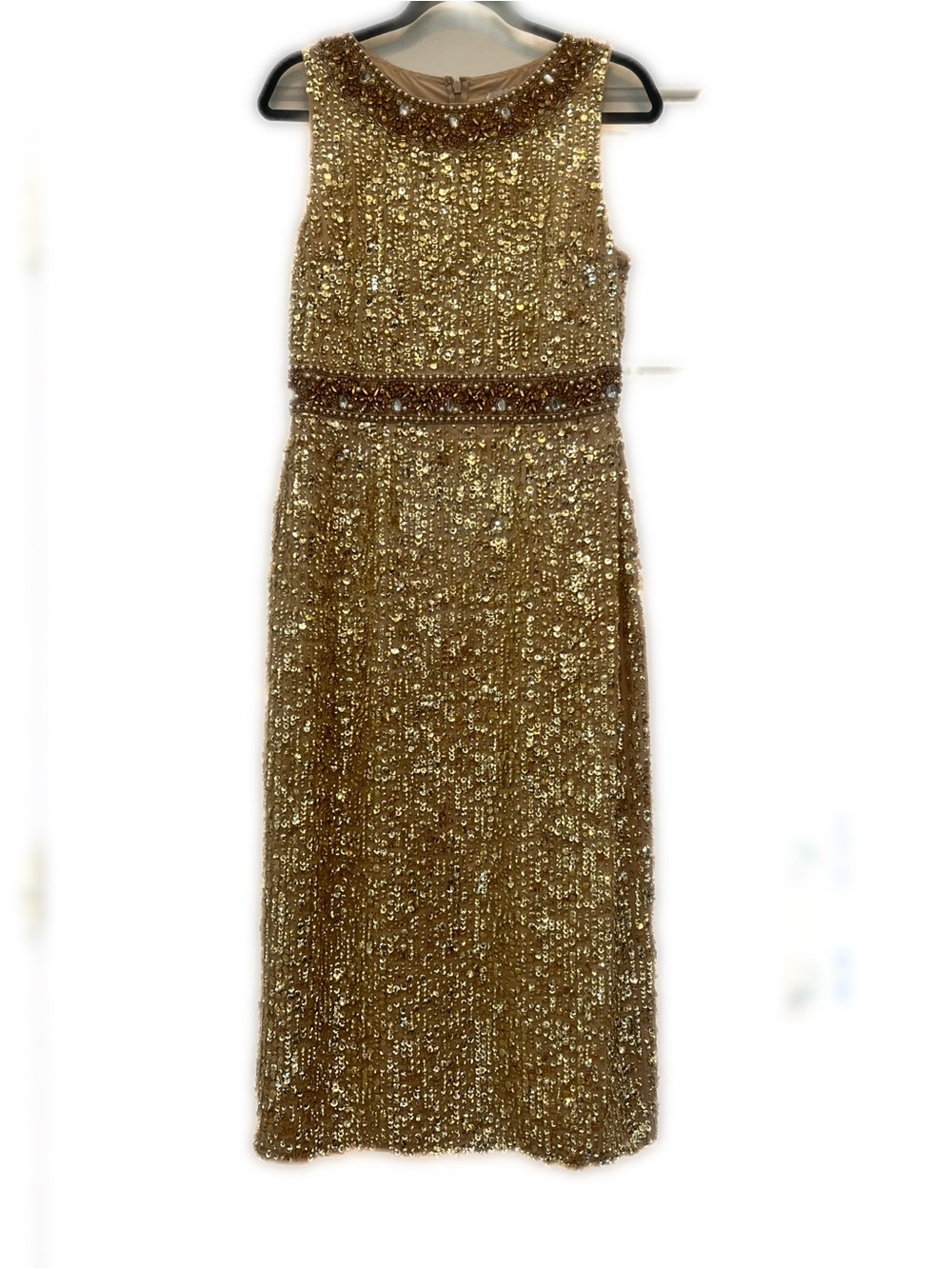 Mac Duggal gold sequin dress. Size 8